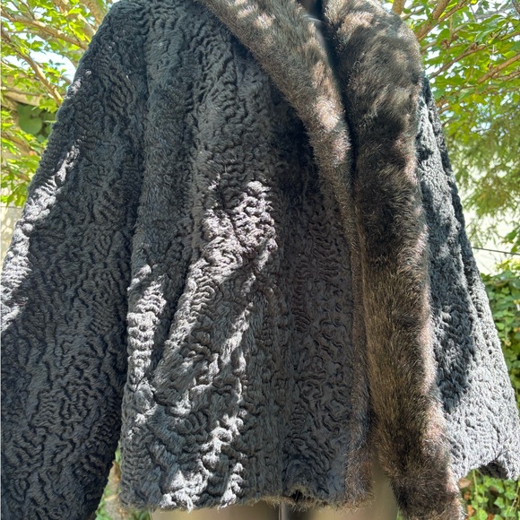 Vintage Montgomery Ward Black Persian Curly Lamb’s Wool Coat. - Picture 2 of 5